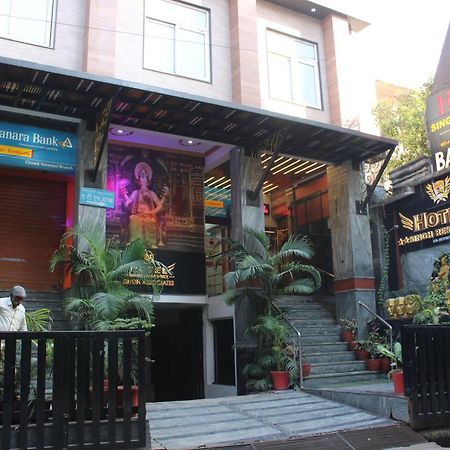 Hotel Singh Residency Варанасі Екстер'єр фото