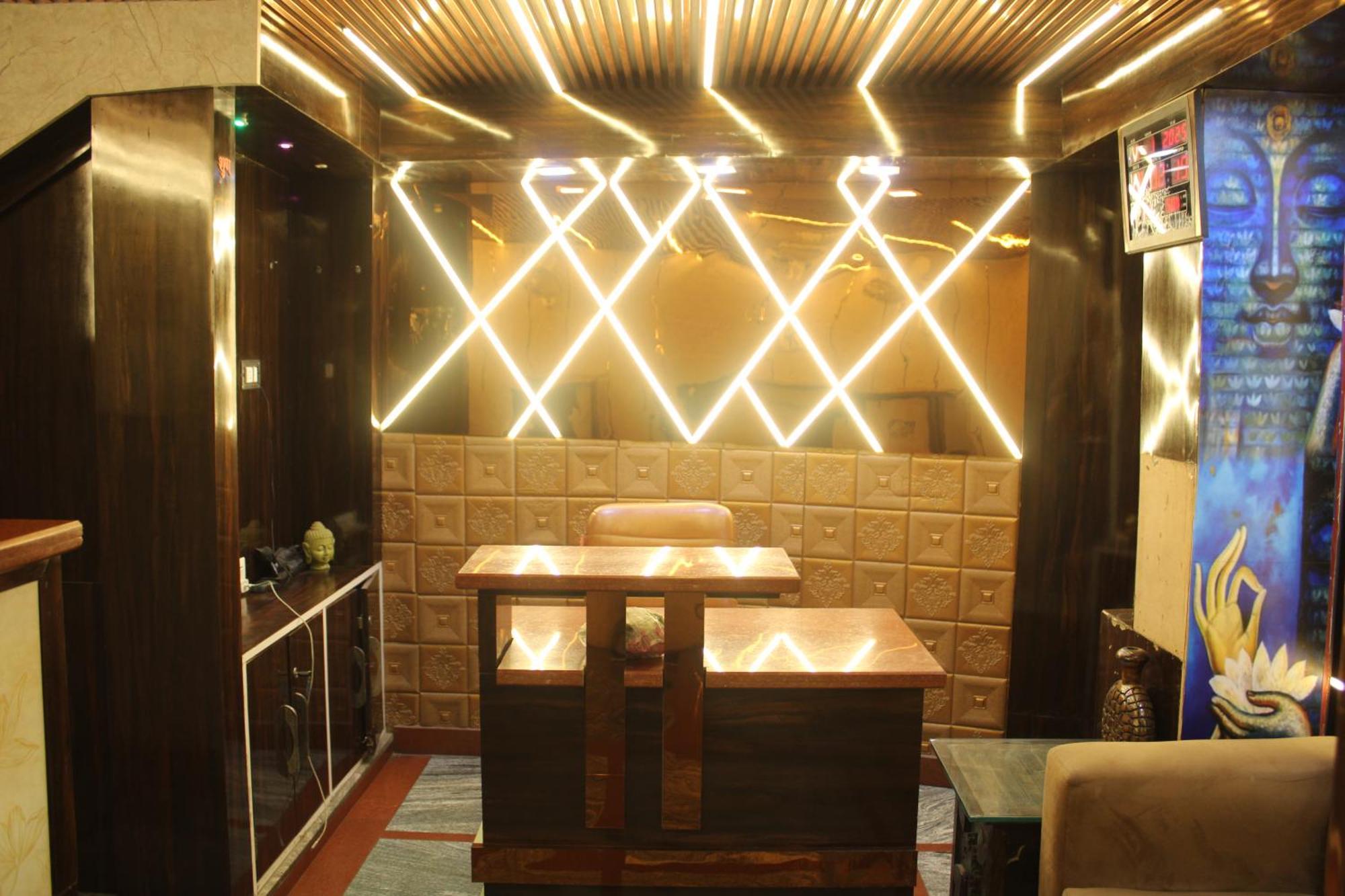 Hotel Singh Residency Варанасі Екстер'єр фото
